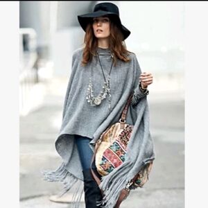 **RARE** Free People × Nomadic Thread Society Alpaca Fringe Poncho